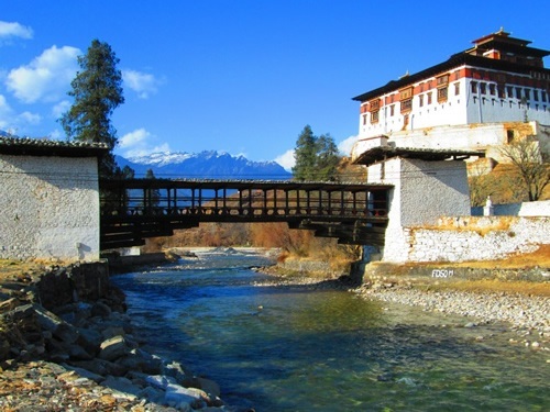 Fortress Paro Dzong bridge Bhutan
                  