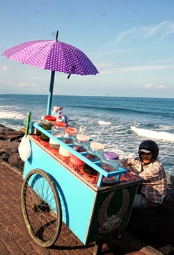 Oceanside vendor.