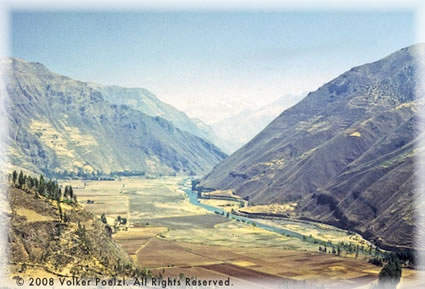 Sacred Valley, Urabamba river.