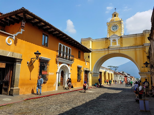 A path to an English language school in Guatemala.