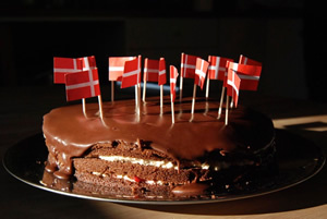 Danish flags on a chocolate cake.